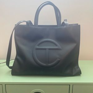 Medium Black Telfar Shopping Bag EUC